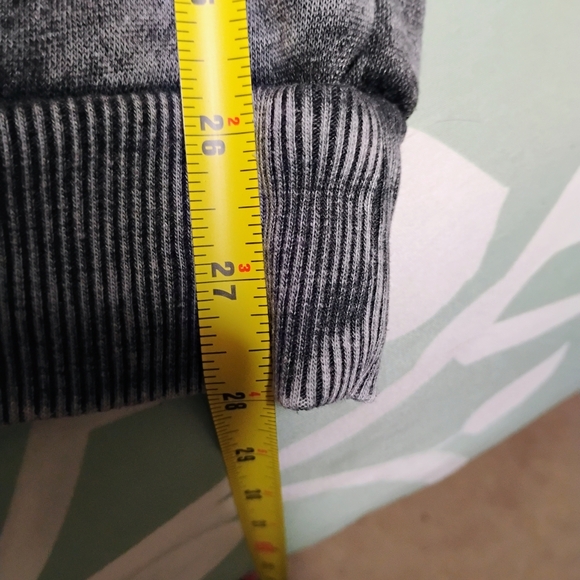 No Boundaries Gray Hot Rod Graphic Long Sleeve Tee - Picture 12 of 12